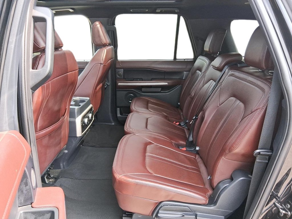 2024 Ford Expedition Limited MAX 4x4 in Stratford, Ontario - 9 - w1024h768px