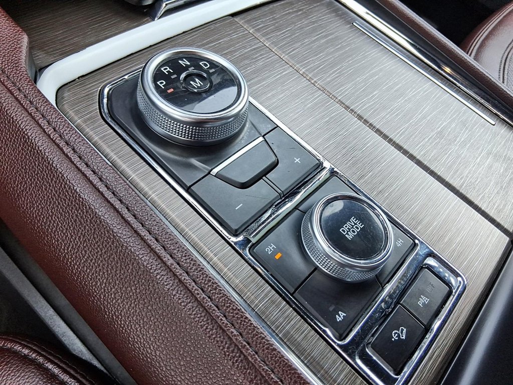 2024 Ford Expedition Limited MAX 4x4 in Stratford, Ontario - 17 - w1024h768px