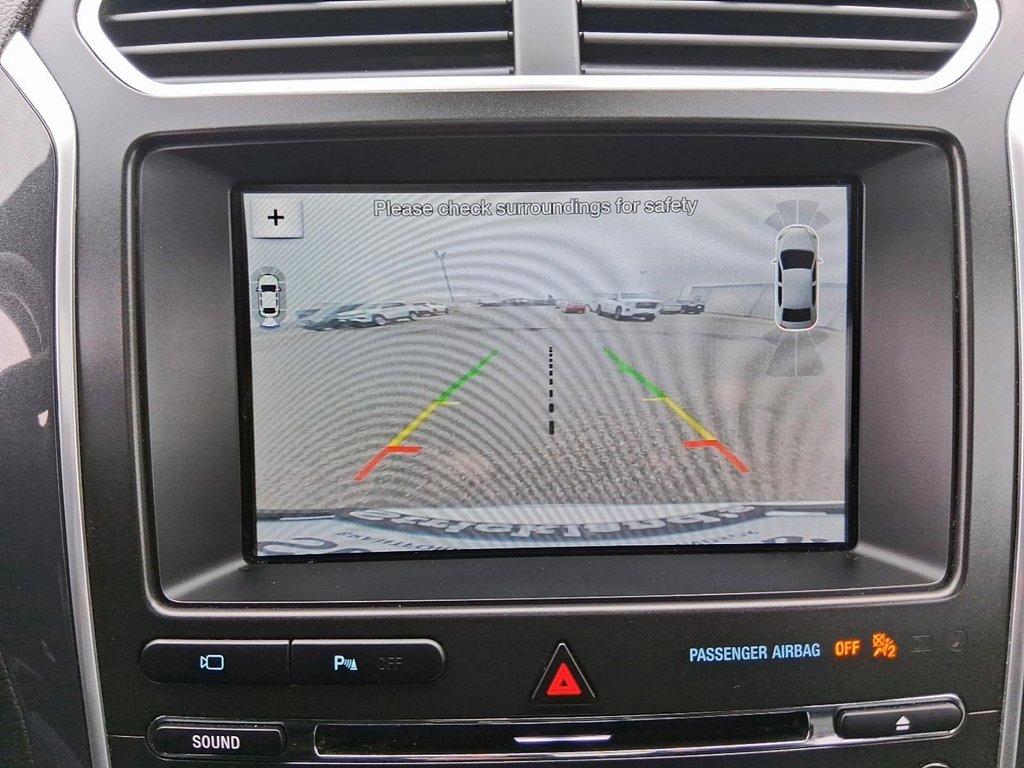 2017 Ford Explorer Limited in Stratford, Ontario - 21 - w1024h768px