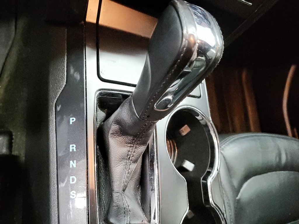 2017 Ford Explorer XLT - 4WD in Stratford, Ontario - 14 - w1024h768px