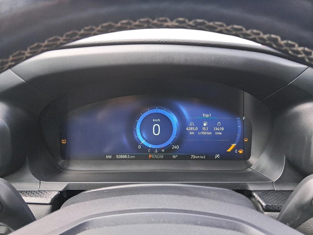 2020 Ford Explorer ST in Stratford, Ontario - 15 - w1024h768px