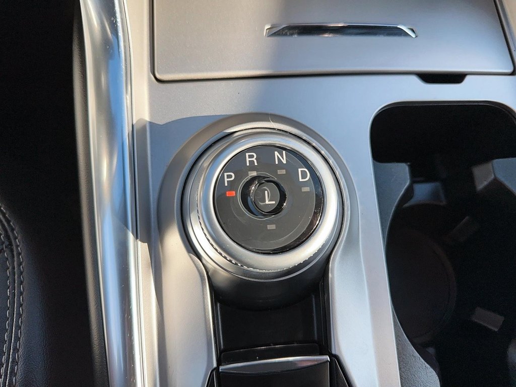 2023 Ford Explorer XLT - 4WD in Stratford, Ontario - 14 - w1024h768px