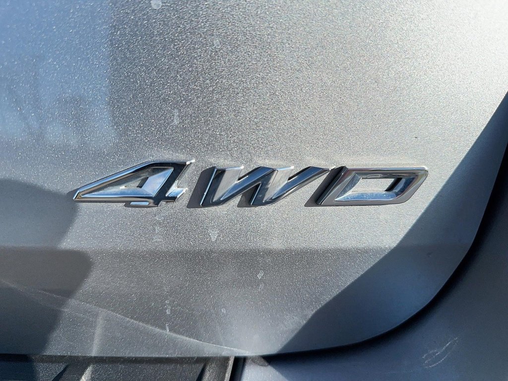 2023 Ford Explorer XLT - 4WD in Stratford, Ontario - 15 - w1024h768px