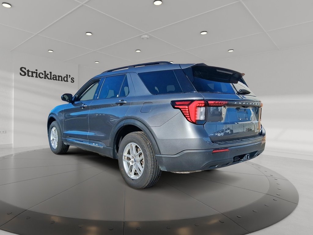 2025 Ford Explorer ACTIVE 4WD in Stratford, Ontario - 4 - w1024h768px