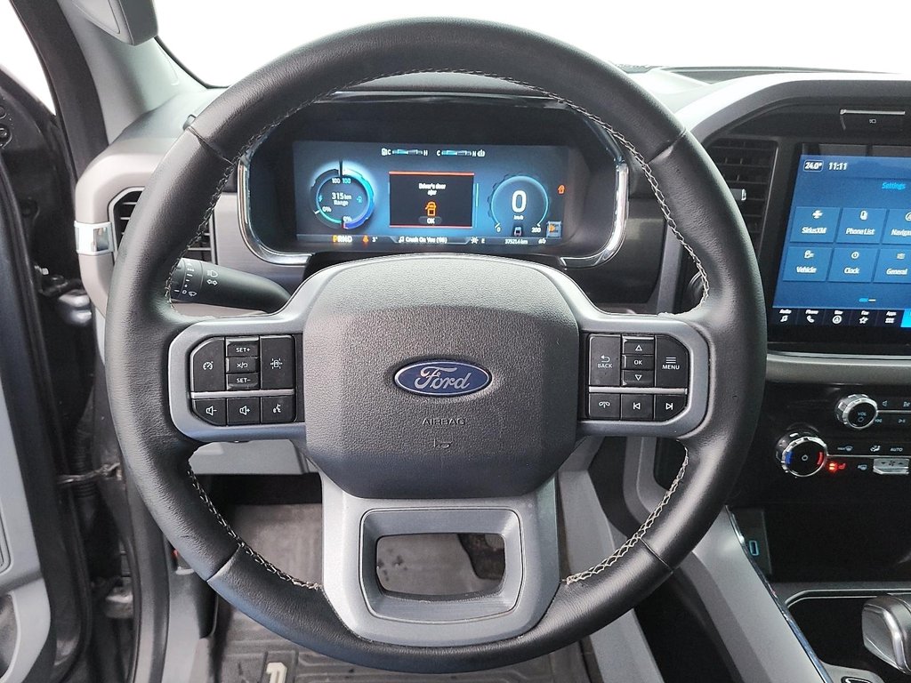 2024 Ford F-150 Lightning 4x4 SuperCrew XLT - 145 WB in Stratford, Ontario - 9 - w1024h768px