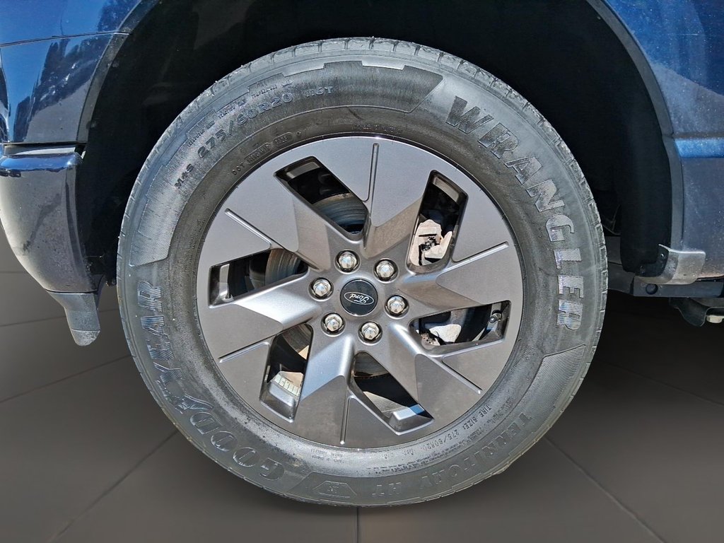 2024 Ford F-150 Lightning 4x4 SuperCrew XLT - 145 WB in Stratford, Ontario - 7 - w1024h768px