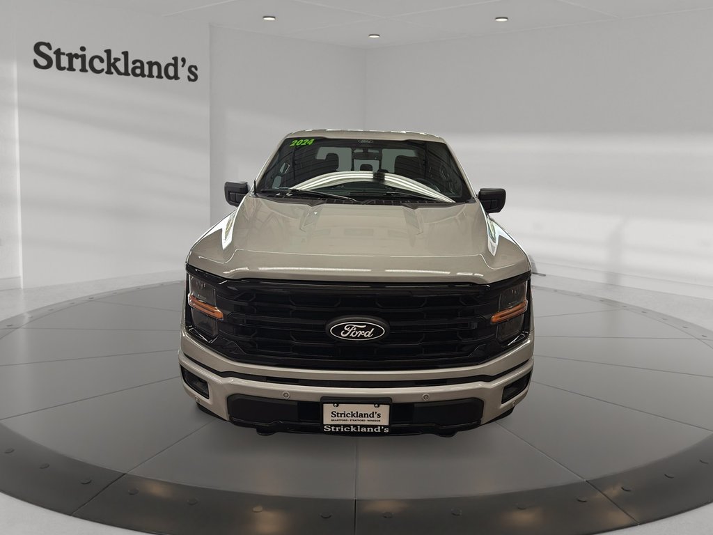 2024 Ford F-150 4x4 SuperCrew XLT - 157 WB in Stratford, Ontario - 2 - w1024h768px