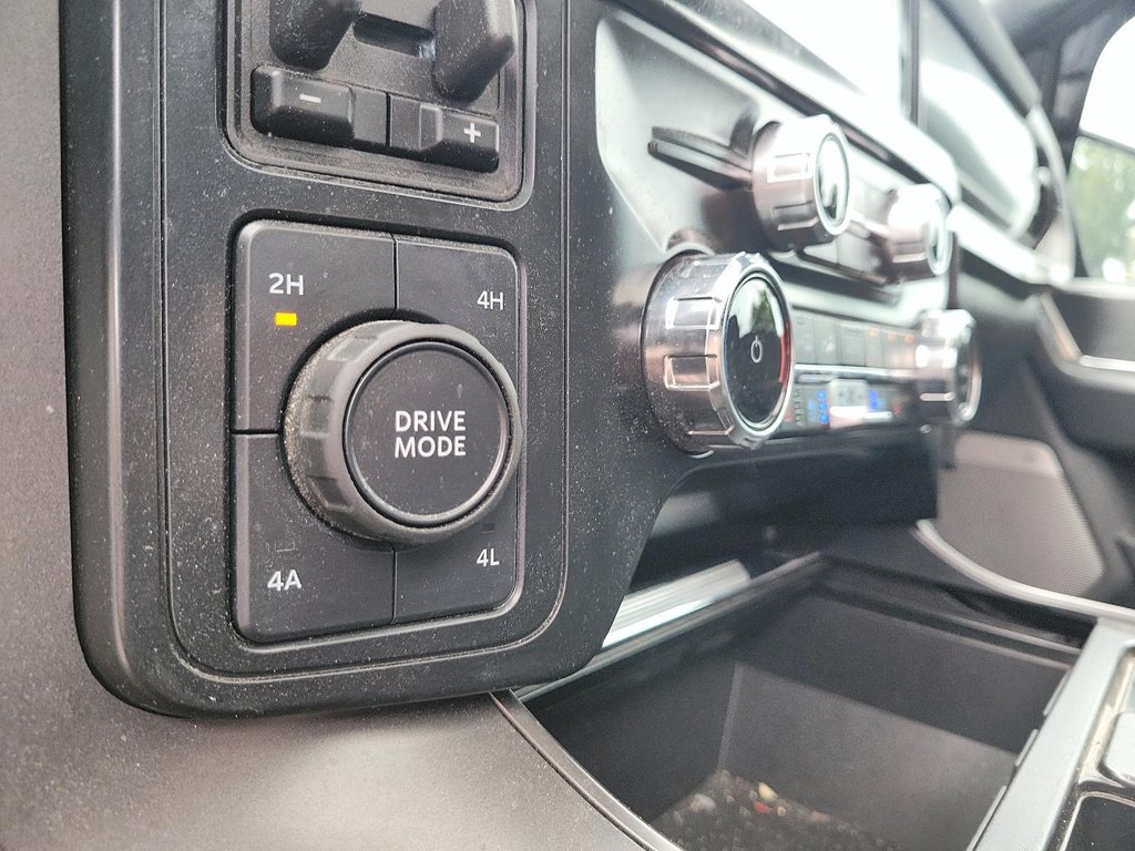 2025 Ford F-150 LARIAT 4WD SuperCrew 5.5' Box in Stratford, Ontario - 15 - w1024h768px
