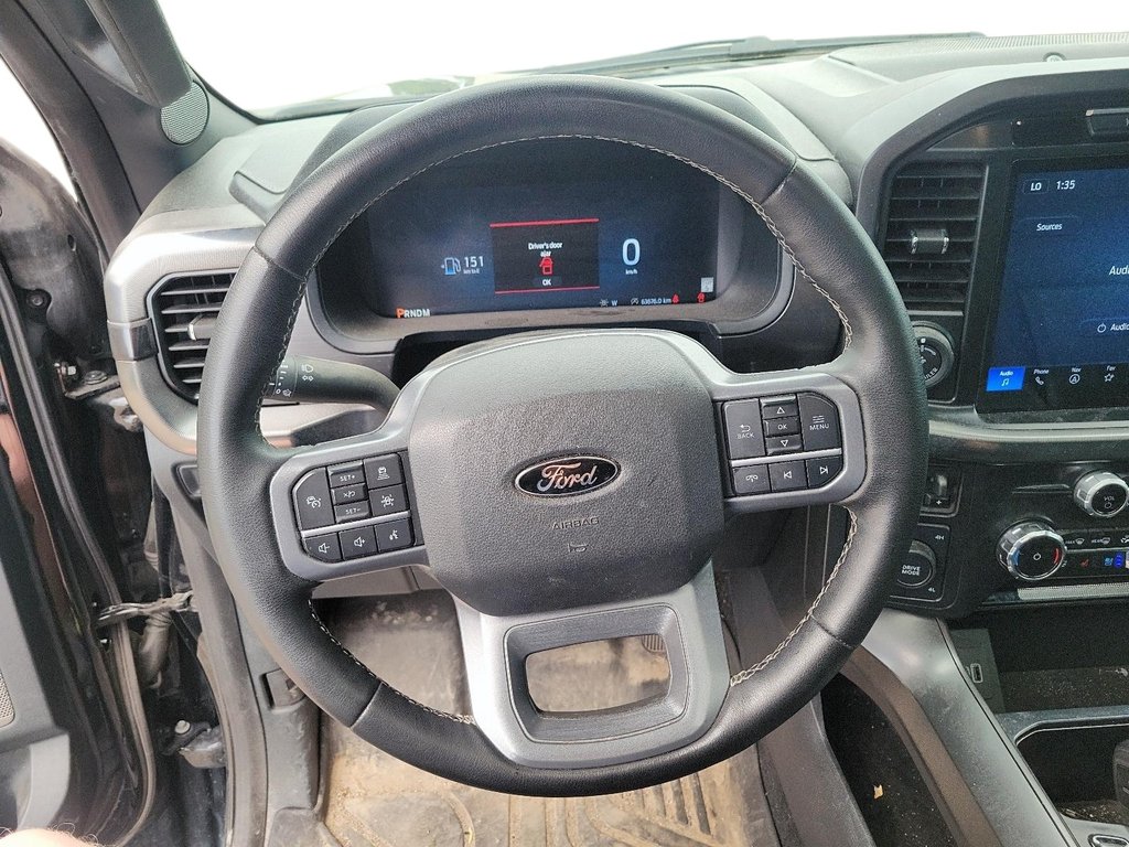 2025 Ford F-150 LARIAT 4WD SuperCrew 5.5' Box in Stratford, Ontario - 11 - w1024h768px