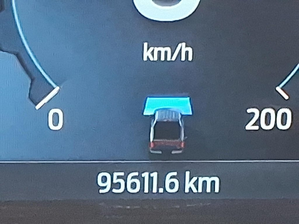 2022 Ford F150 Lightning 4x4 - SuperCrew XLT - 145 WB in Stratford, Ontario - 14 - w1024h768px