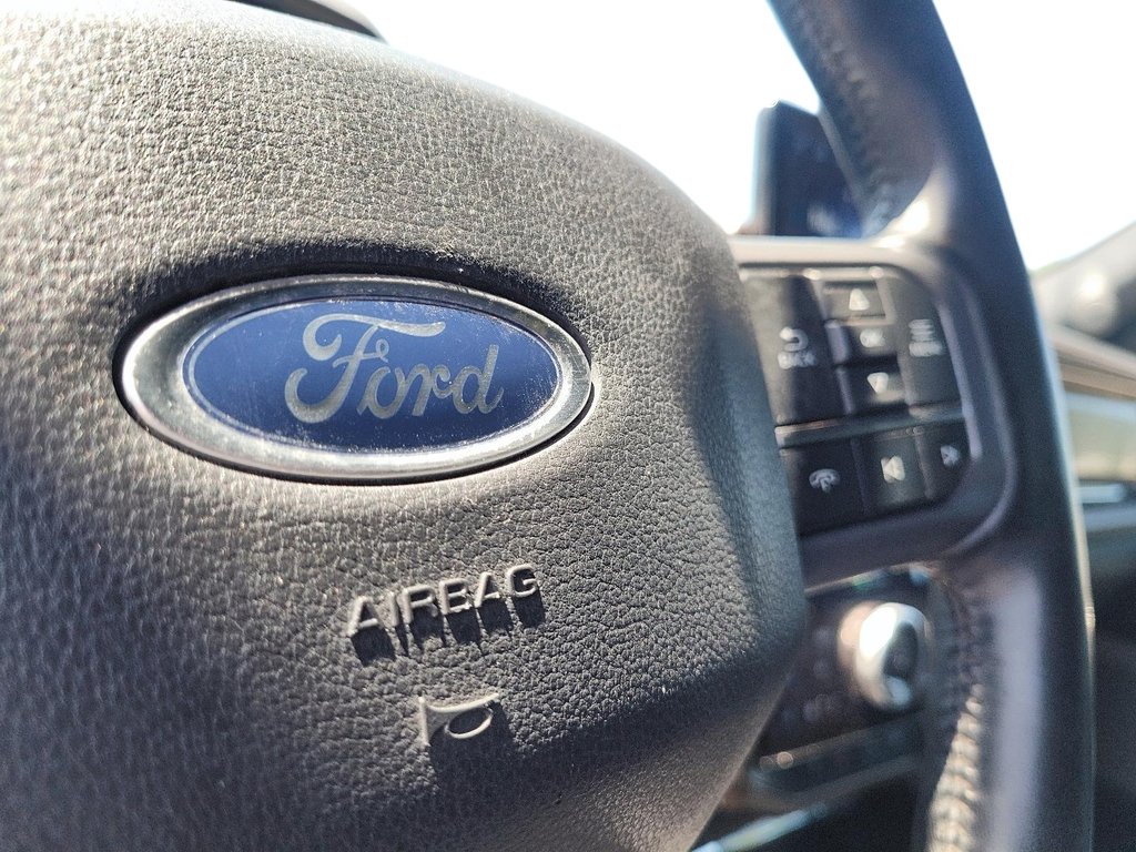 2023 Ford F150 Lightning 4x4 - SuperCrew LARIAT - 145 WB in Stratford, Ontario - 19 - w1024h768px