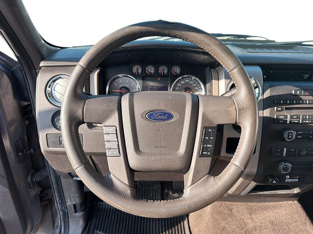 2010 Ford F150 XLT Supercrew in Stratford, Ontario - 11 - w1024h768px