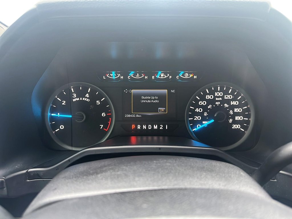 2015 Ford F150 4x4 - Supercab XLT - 163 WB in Stratford, Ontario - 12 - w1024h768px