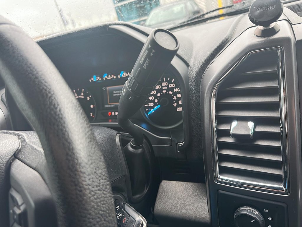 2015 Ford F150 4x4 - Supercab XLT - 163 WB in Stratford, Ontario - 13 - w1024h768px