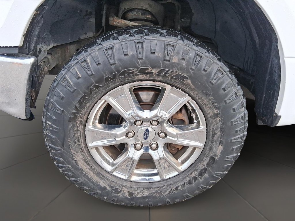 2016 Ford F150 4x4 - Supercab XLT - 145 WB in Stratford, Ontario - 7 - w1024h768px