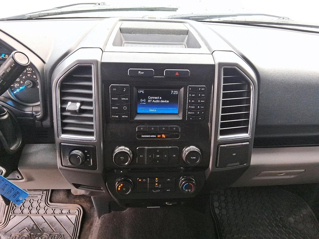 2016 Ford F150 4x4 - Supercab XLT - 145 WB in Stratford, Ontario - 15 - w1024h768px