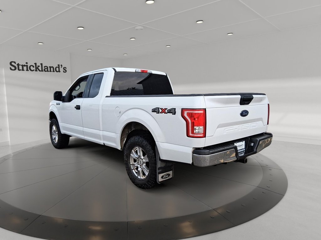 2016 Ford F150 4x4 - Supercab XLT - 145 WB in Stratford, Ontario - 4 - w1024h768px