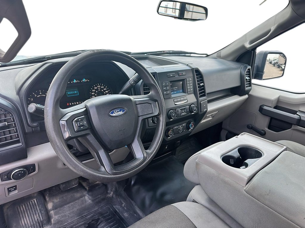 2019 Ford F150 4x2 - Regular Cab XL - 141 WB in Stratford, Ontario - 8 - w1024h768px