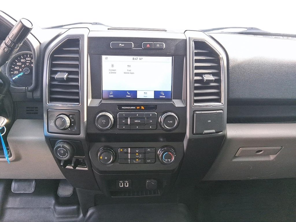 2020 Ford F150 4x4 - Regular Cab XLT - 141 WB in Stratford, Ontario - 15 - w1024h768px