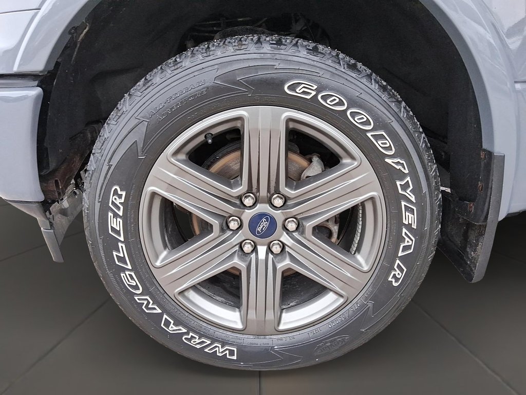 2020 Ford F150 4x4 - Supercrew XLT - 157 WB in Stratford, Ontario - 7 - w1024h768px