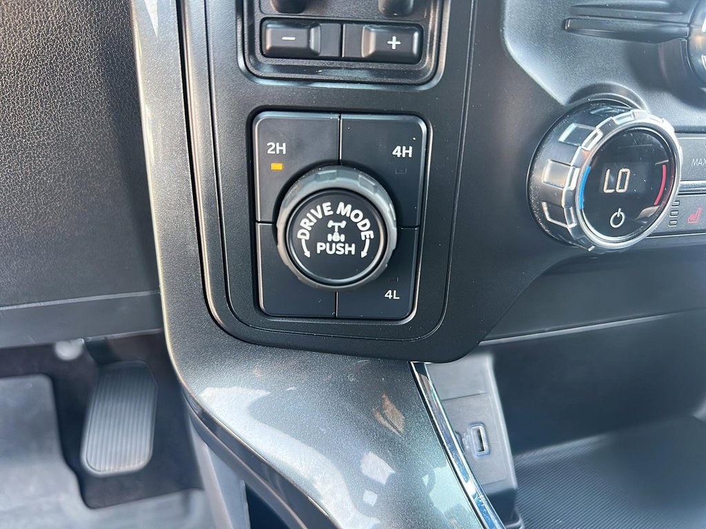 2021 Ford F150 4x4 - Supercrew XLT - 145 WB in Stratford, Ontario - 14 - w1024h768px