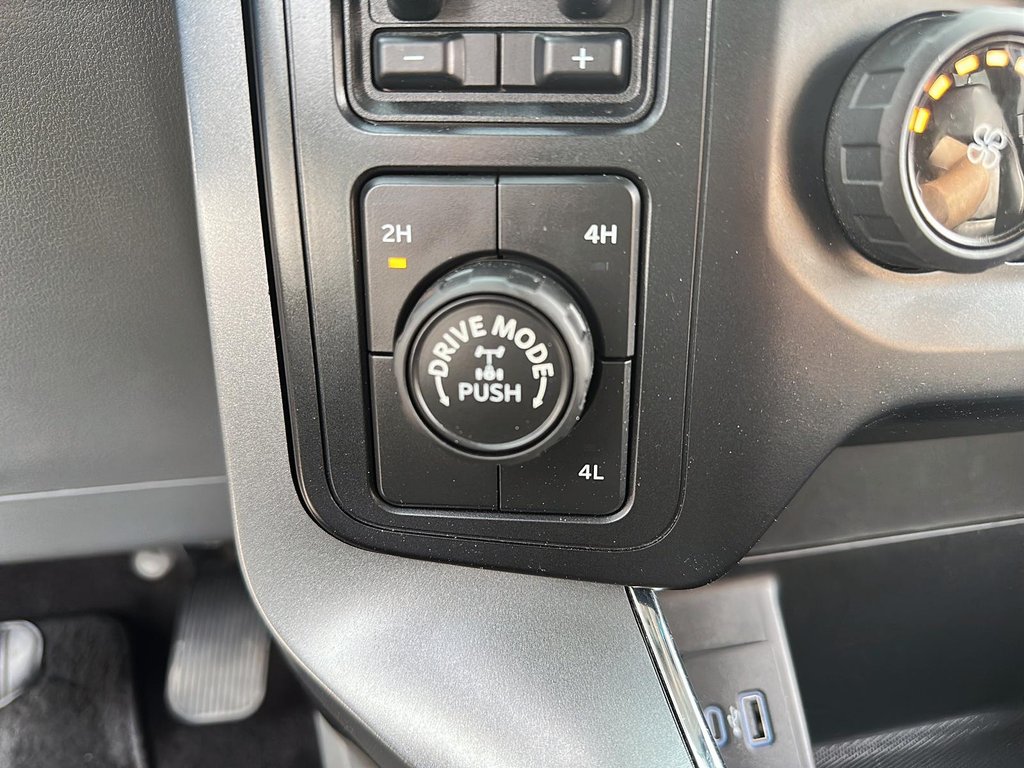 2021 Ford F150 4x4 - Supercab XLT - 145 WB in Stratford, Ontario - 14 - w1024h768px