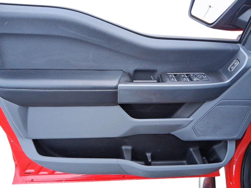 2022 Ford F150 4x4 - Supercrew XLT - 145 WB in Stratford, Ontario - 12 - w1024h768px