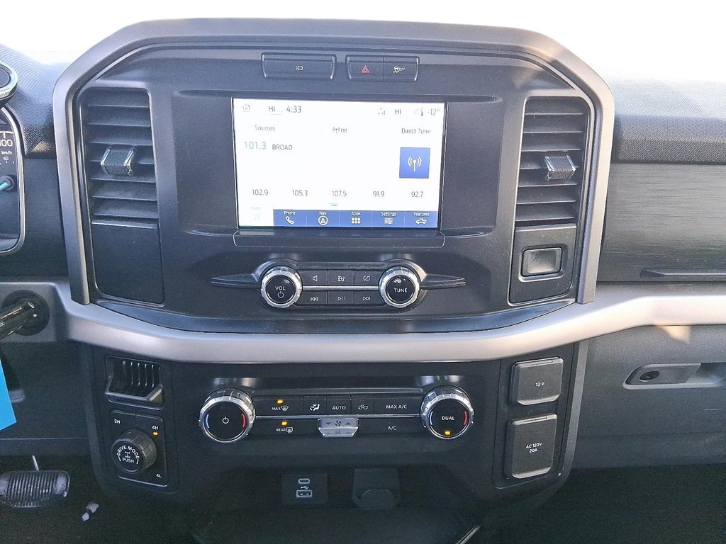 2022 Ford F150 4x4 - Supercrew XLT - 145 WB in Stratford, Ontario - 16 - w1024h768px