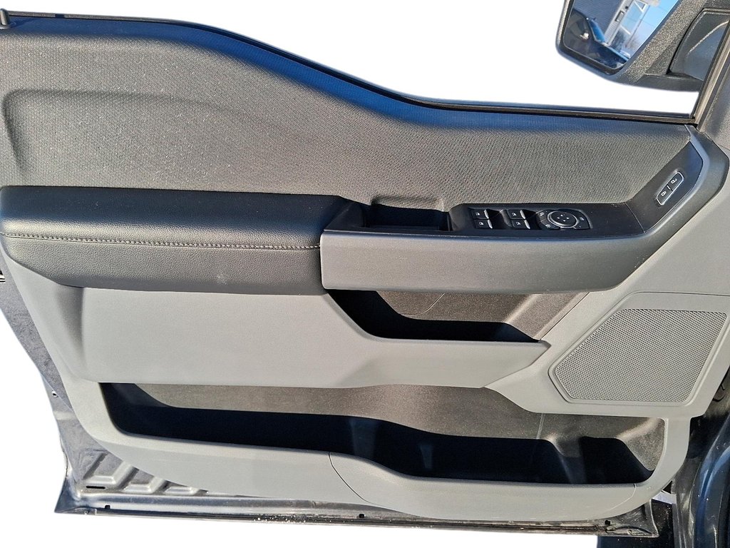 2022 Ford F150 4x4 - Supercrew XLT - 145 WB in Stratford, Ontario - 12 - w1024h768px