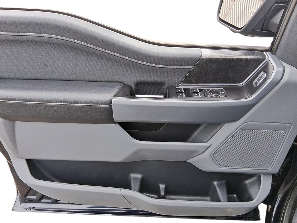 2022 Ford F150 4x4 - Supercrew XLT - 157 WB in Stratford, Ontario - 12 - w1024h768px