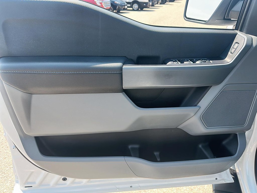 2023 Ford F150 4x4 - Supercab XLT - 145 WB in Stratford, Ontario - 9 - w1024h768px