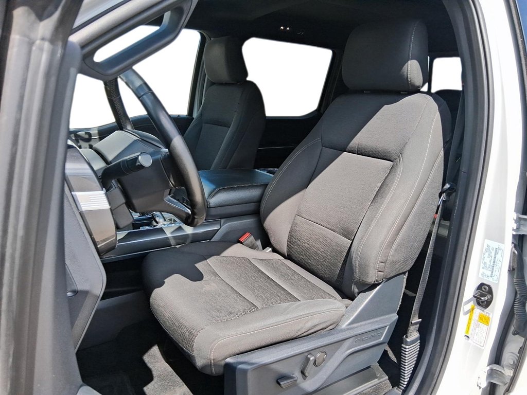 2023 Ford F150 4x2 - Supercrew XLT - 145 WB in Stratford, Ontario - 8 - w1024h768px
