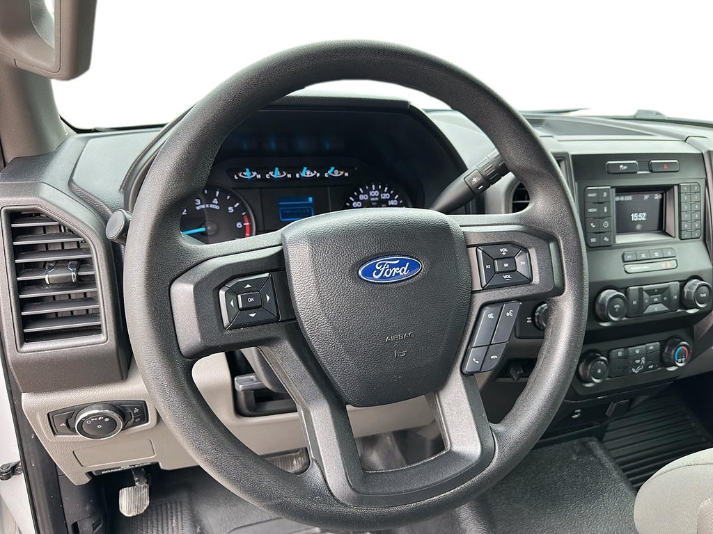 2020 Ford F250 4x2 - SuperCab XL - 164 WB in Stratford, Ontario - 11 - w1024h768px