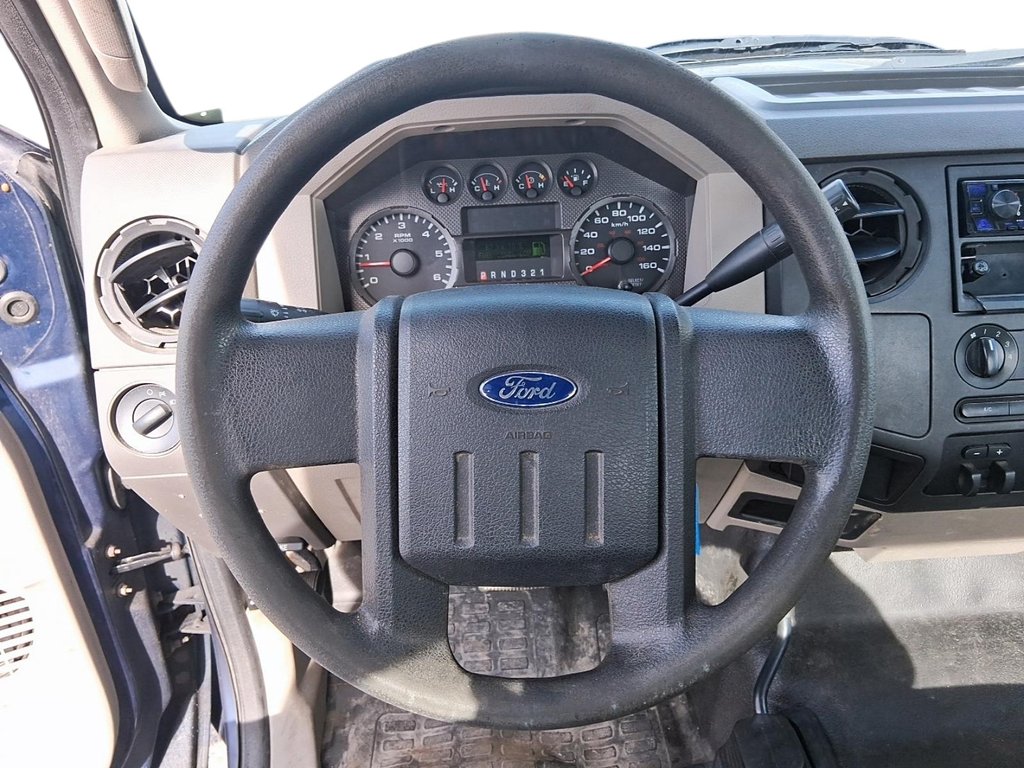 2010 Ford F350 S/D XL Reg Cab 4WD in Stratford, Ontario - 11 - w1024h768px