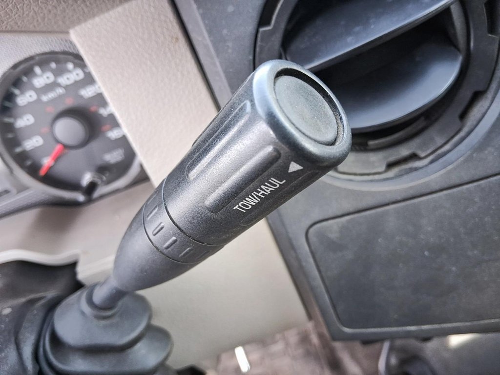 2010 Ford F350 S/D XL Reg Cab 4WD in Stratford, Ontario - 15 - w1024h768px