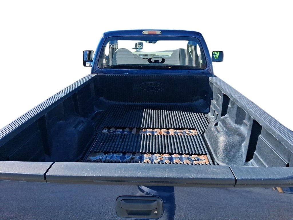 2010 Ford F350 S/D XL Reg Cab 4WD in Stratford, Ontario - 18 - w1024h768px