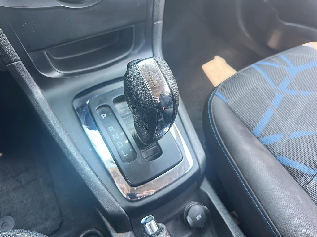 2012 Ford Fiesta S 5D Hatchback in Stratford, Ontario - 12 - w1024h768px