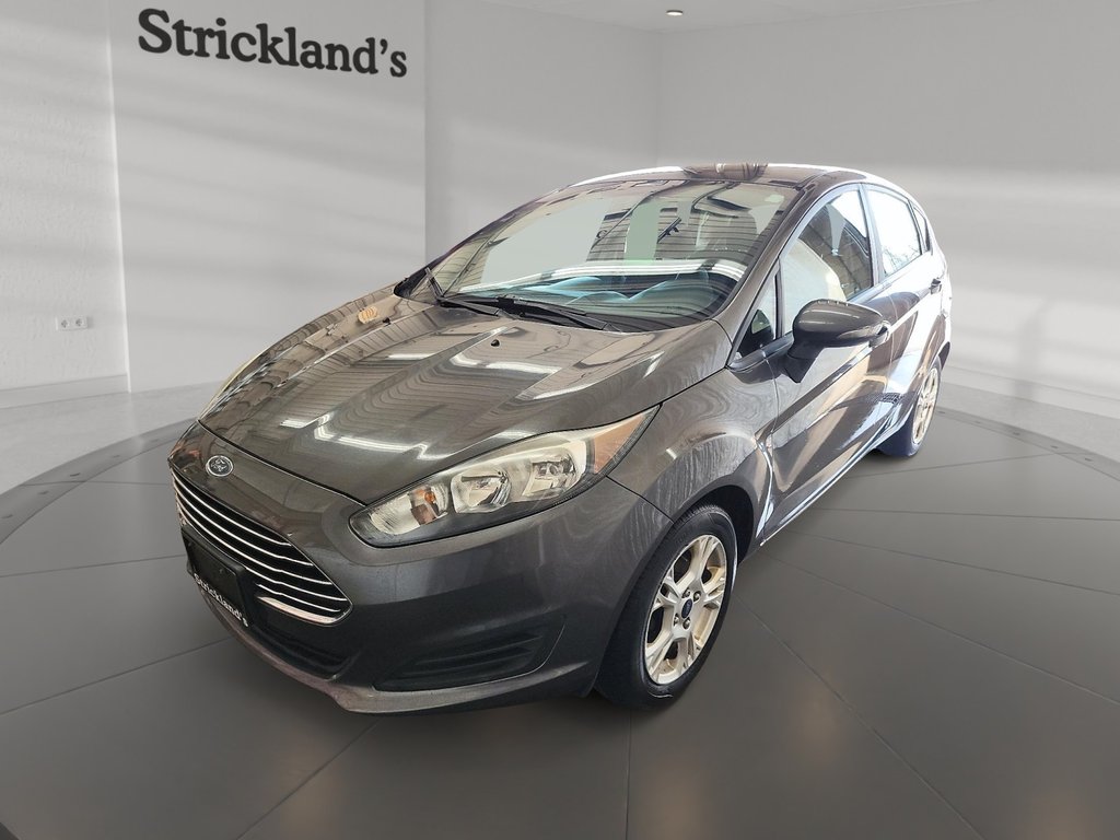 2015 Ford Fiesta (5) SE in Stratford, Ontario - 1 - w1024h768px