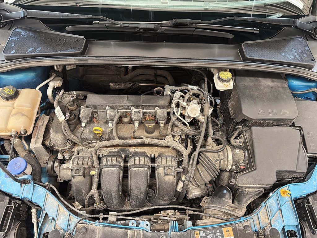 2017 Ford Focus Sedan SE in Stratford, Ontario - 7 - w1024h768px