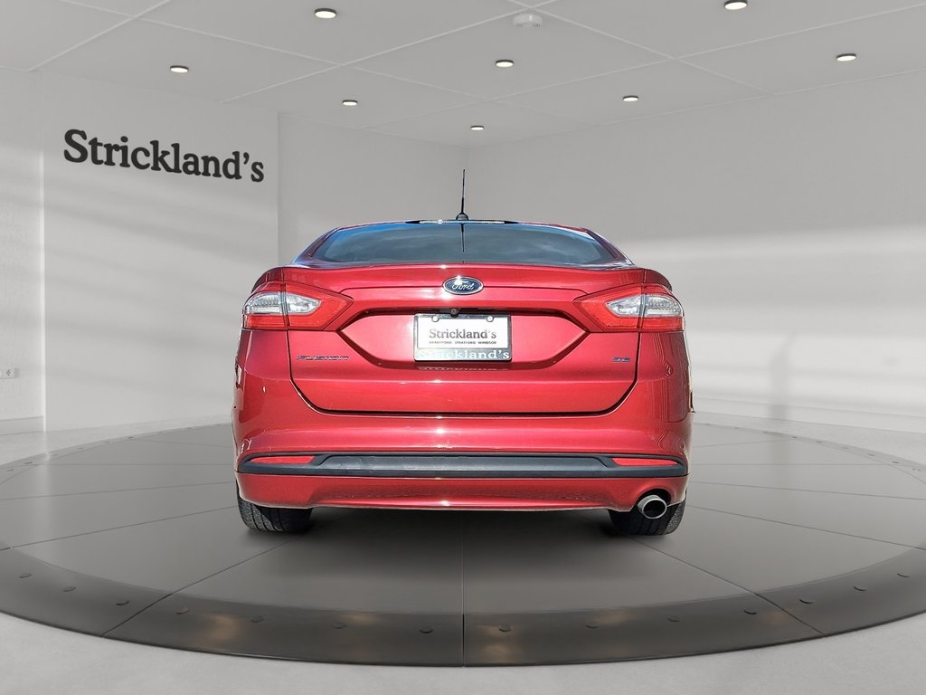 2013 Ford Fusion SE Sedan in Stratford, Ontario - 3 - w1024h768px