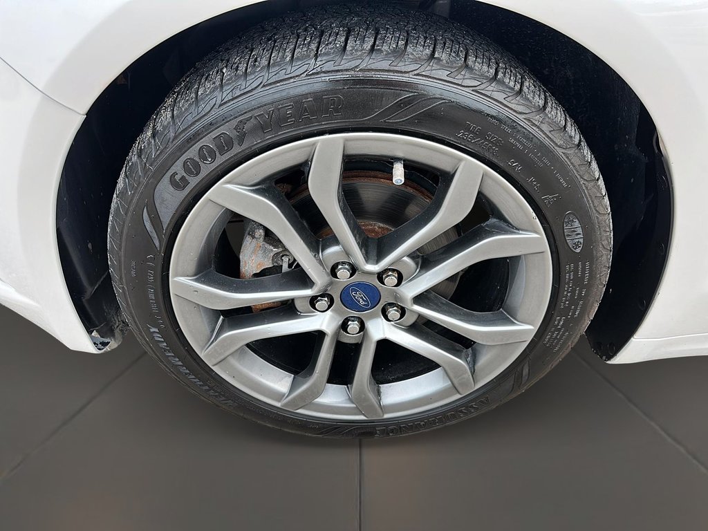 2017 Ford Fusion SE AWD in Stratford, Ontario - 7 - w1024h768px