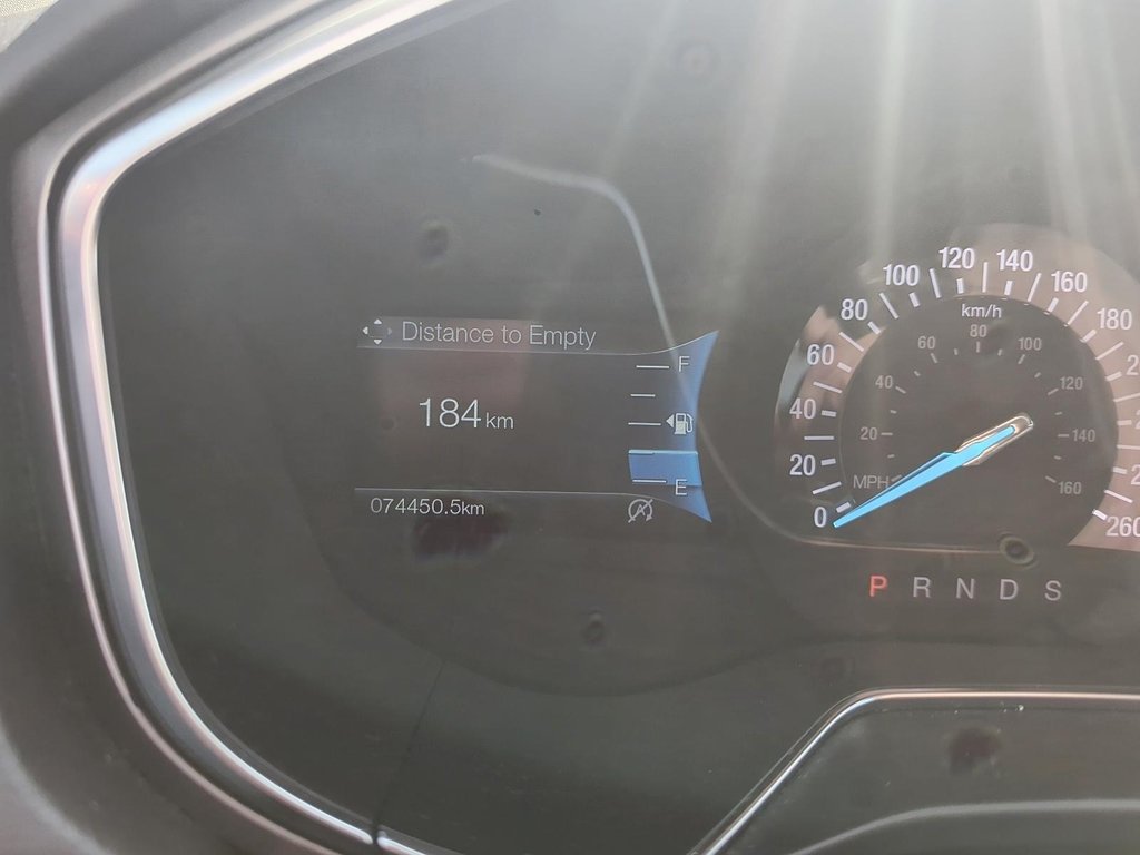 2017 Ford Fusion SE FWD in Stratford, Ontario - 13 - w1024h768px