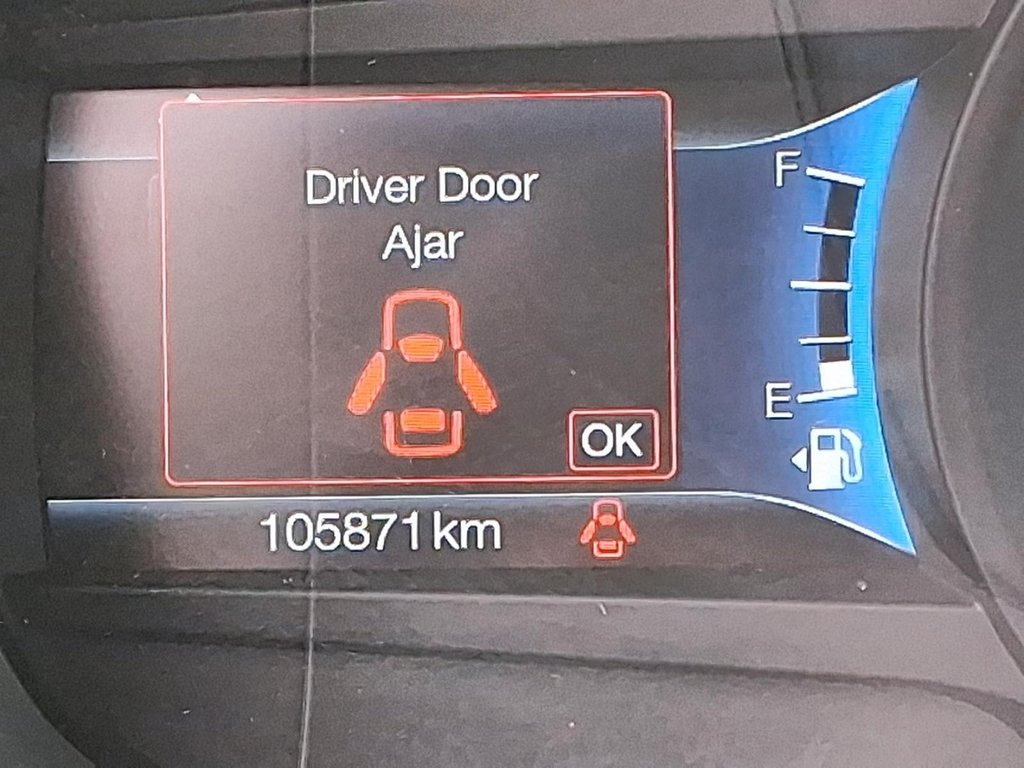 2020 Ford Fusion SE HEV in Stratford, Ontario - 14 - w1024h768px