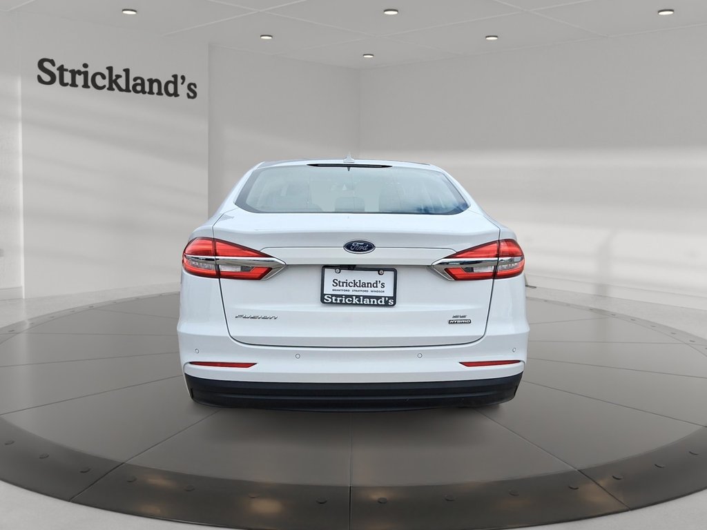 2020 Ford Fusion SE HEV in Stratford, Ontario - 3 - w1024h768px