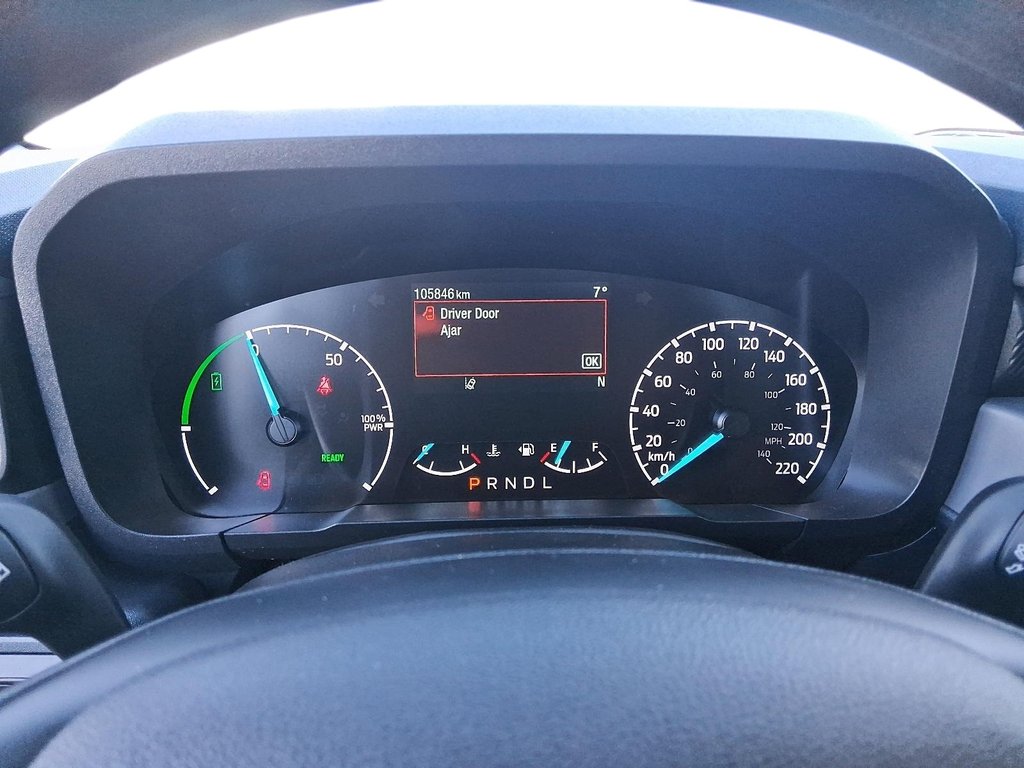 2022 Ford Maverick XL Crew Cab FWD 2.5L Hybrid in Stratford, Ontario - 12 - w1024h768px