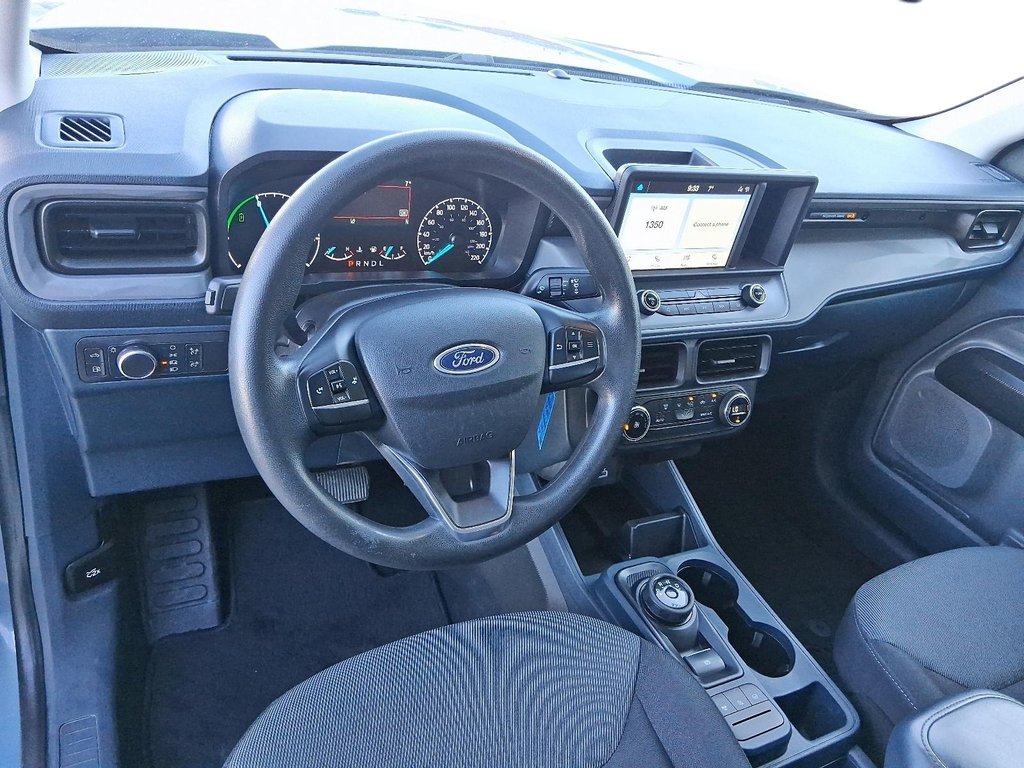 2022 Ford Maverick XL Crew Cab FWD 2.5L Hybrid in Stratford, Ontario - 8 - w1024h768px