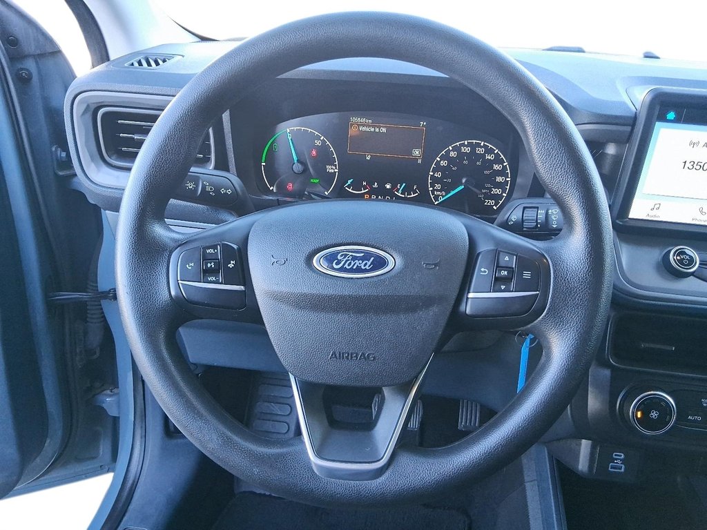 2022 Ford Maverick XL Crew Cab FWD 2.5L Hybrid in Stratford, Ontario - 10 - w1024h768px