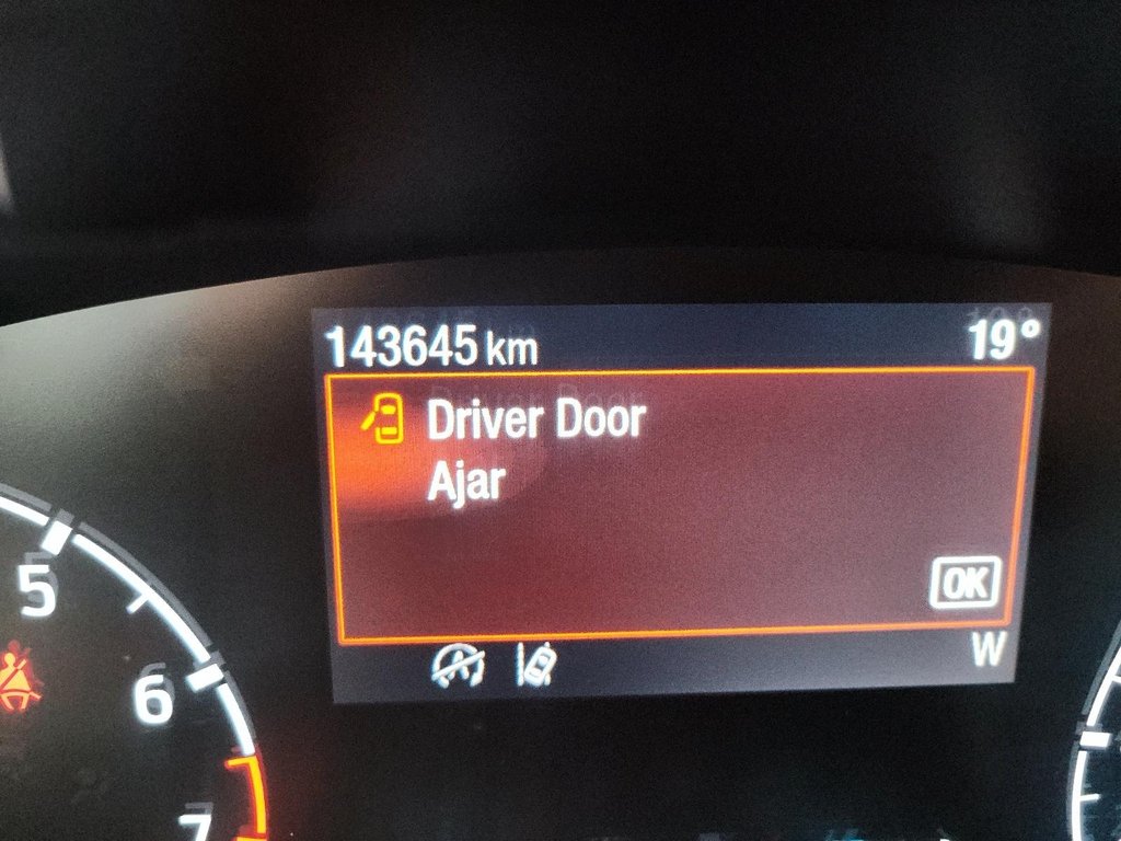 2022 Ford Maverick XLT Crew Cab AWD 2.0L Ecoboost in Stratford, Ontario - 12 - w1024h768px