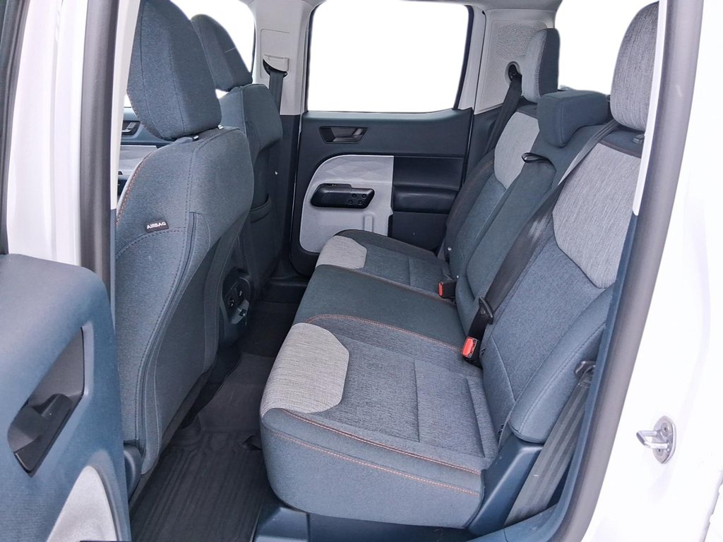 2023 Ford Maverick XLT Crew Cab AWD 2.0L Ecoboost in Stratford, Ontario - 9 - w1024h768px