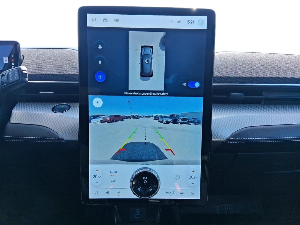 2023 Ford Mustang Mach-e Select RWD in Stratford, Ontario - 18 - w1024h768px